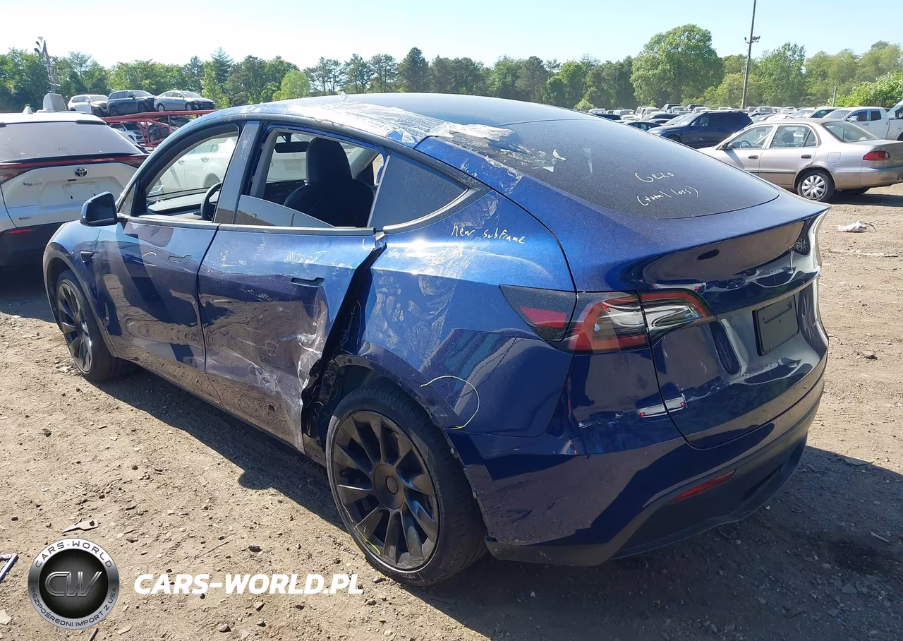 2023 Tesla Model Y Awd-Long Range Dual Motor All-Wheel Drive VIN:7SAYGAEEXPF769063 - 3
