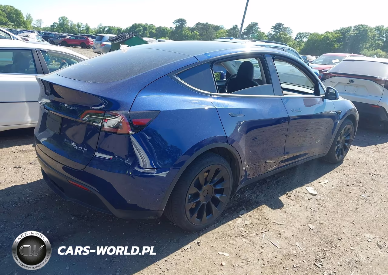 2023 Tesla Model Y Awd-Long Range Dual Motor All-Wheel Drive VIN:7SAYGAEEXPF769063 - 4