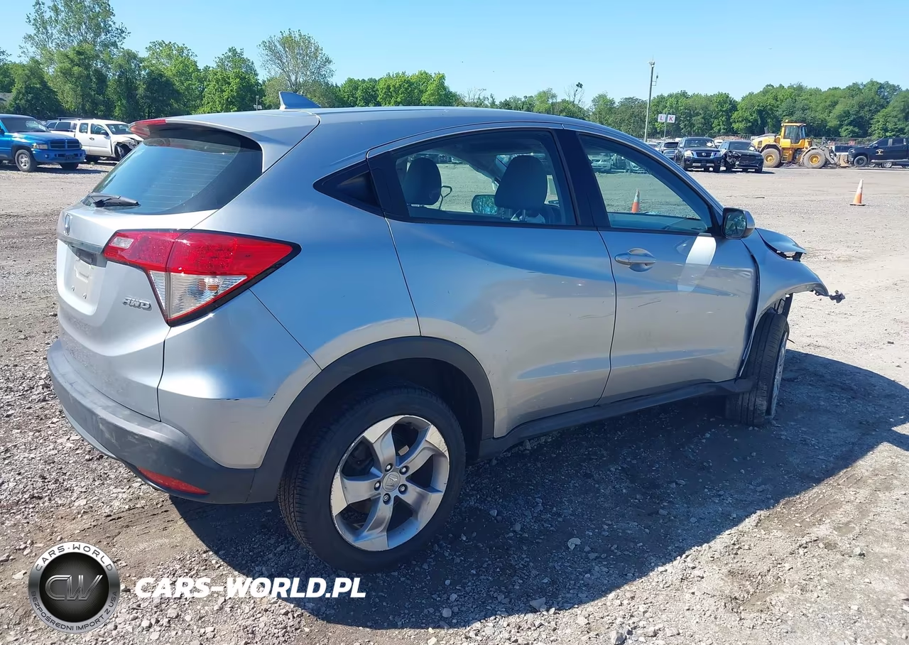 2020 Honda Hr-V Awd Lx VIN:3CZRU6H30LM723422 - 4