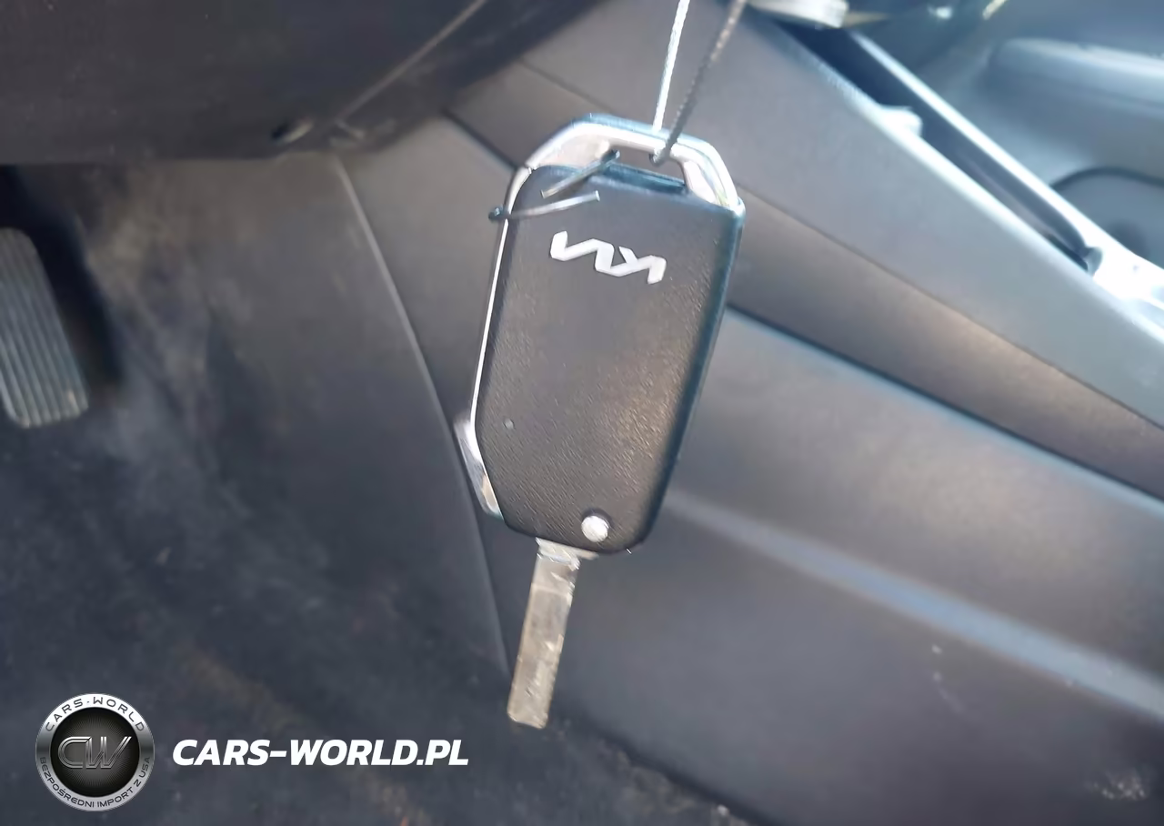 2024 Kia Forte Lxs VIN:3KPF24AD1RE699432 - 11