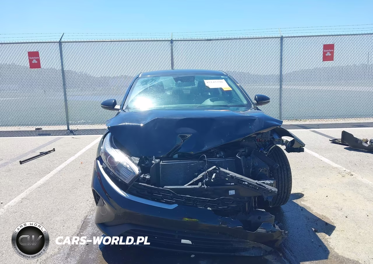 2024 Kia Forte Lxs VIN:3KPF24AD1RE699432 - 12