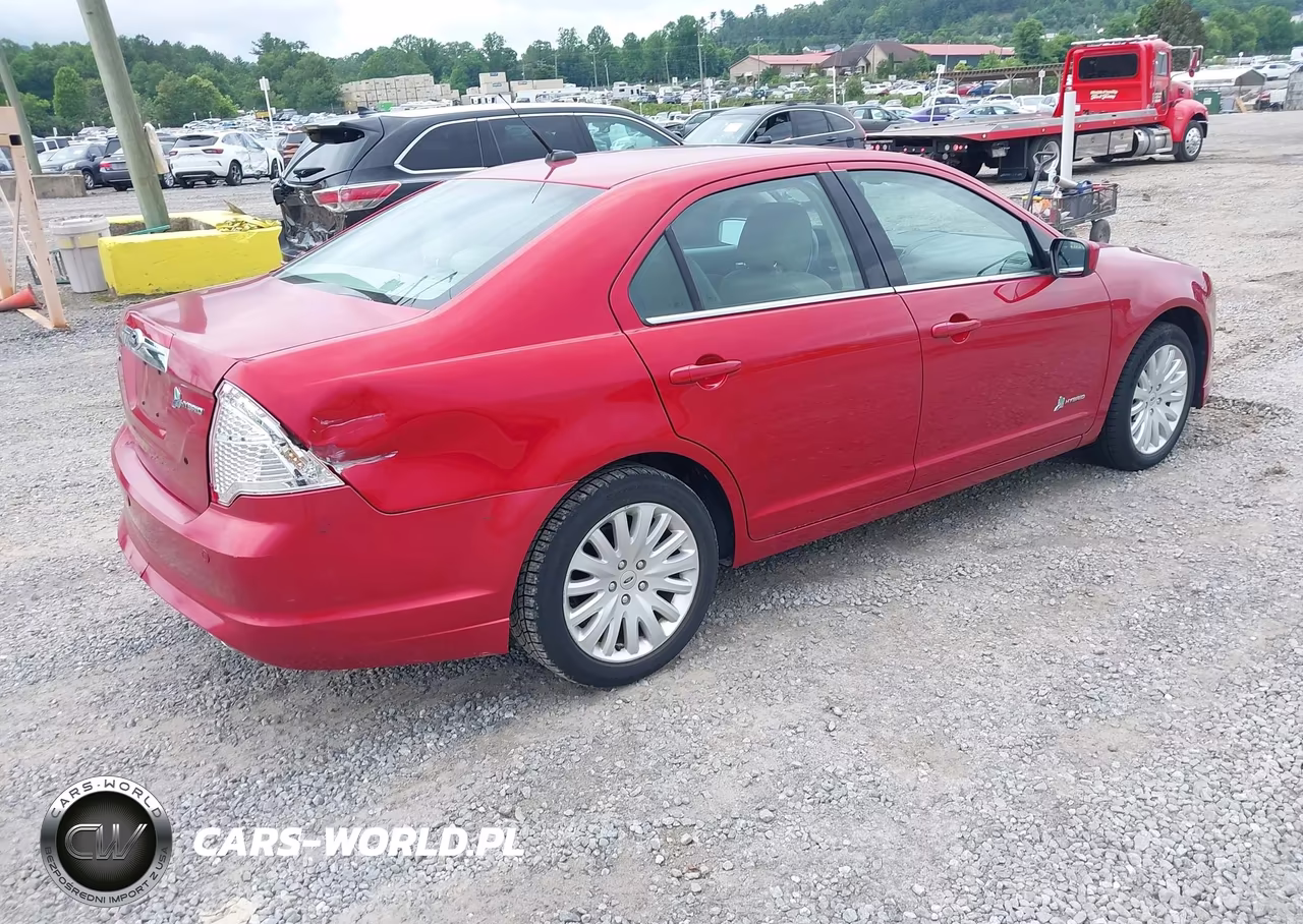 2012 Ford Fusion Hybrid VIN:3FADP0L34CR360529 - 4
