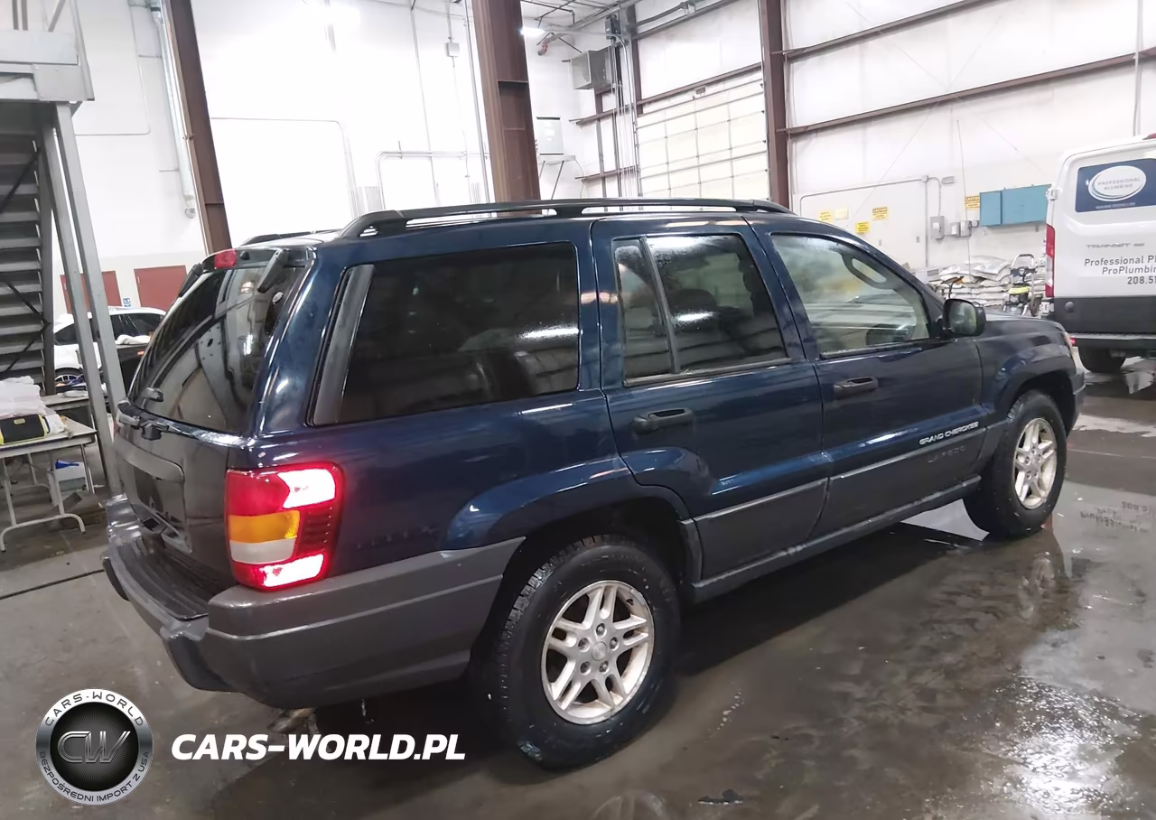 2004 Jeep Grand Cherokee Laredo VIN:1J4GW48S24C285891 - 4