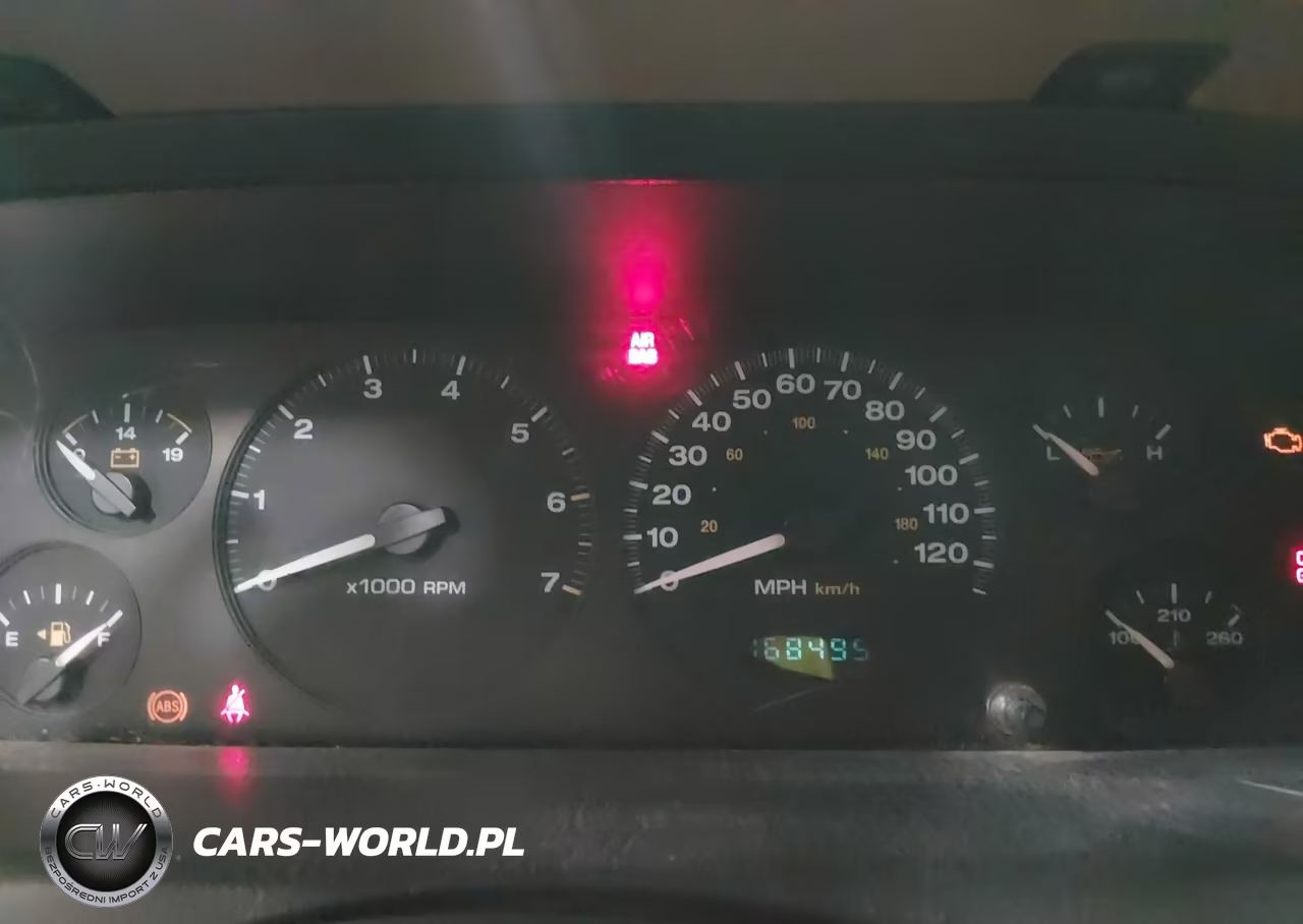 2004 Jeep Grand Cherokee Laredo VIN:1J4GW48S24C285891 - 7