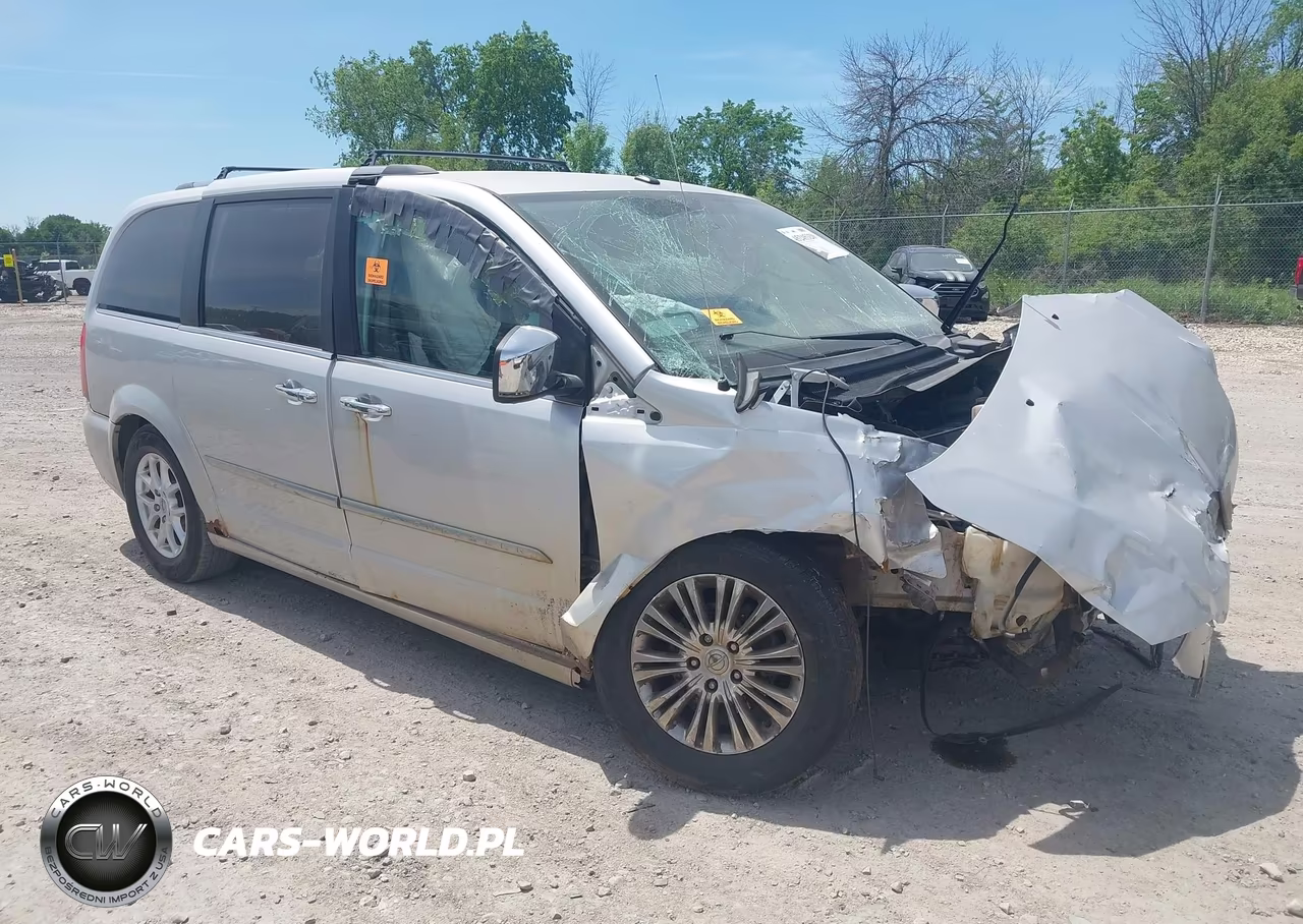 2011 Chrysler Town & Country Limited