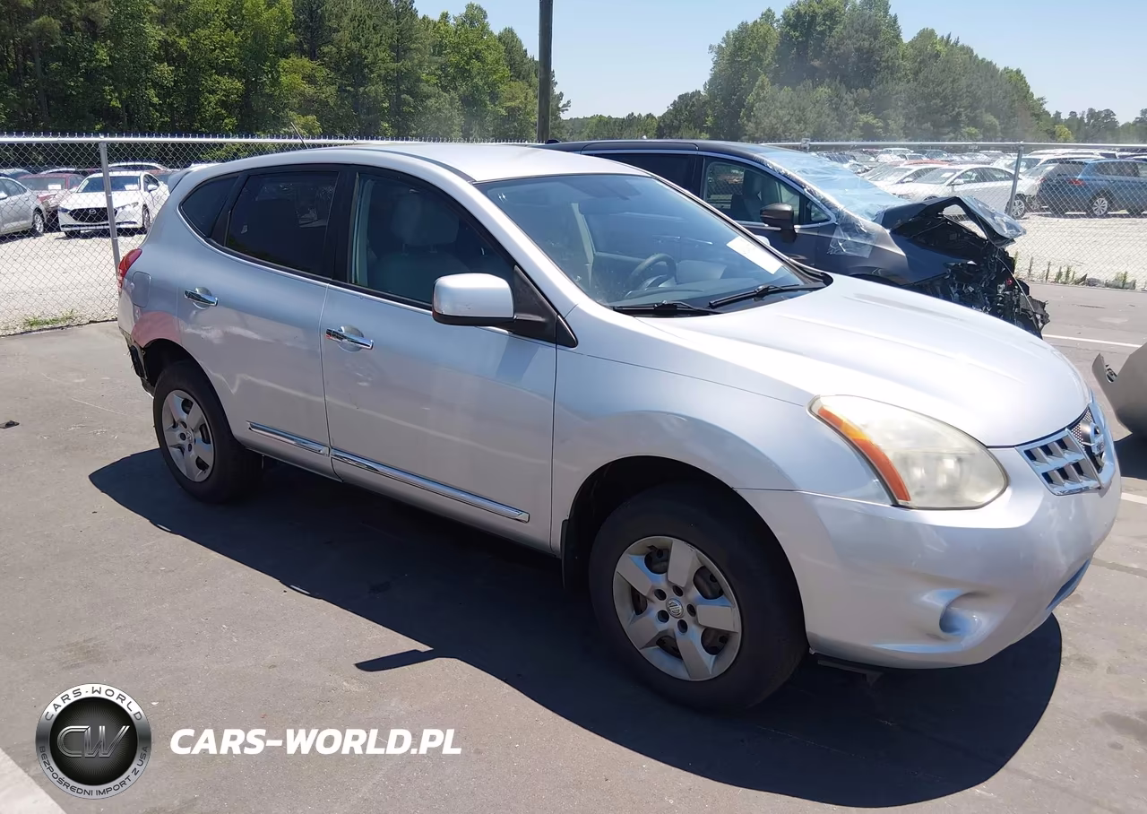 2013 Nissan Rogue S – zdjęcie 1 z 12