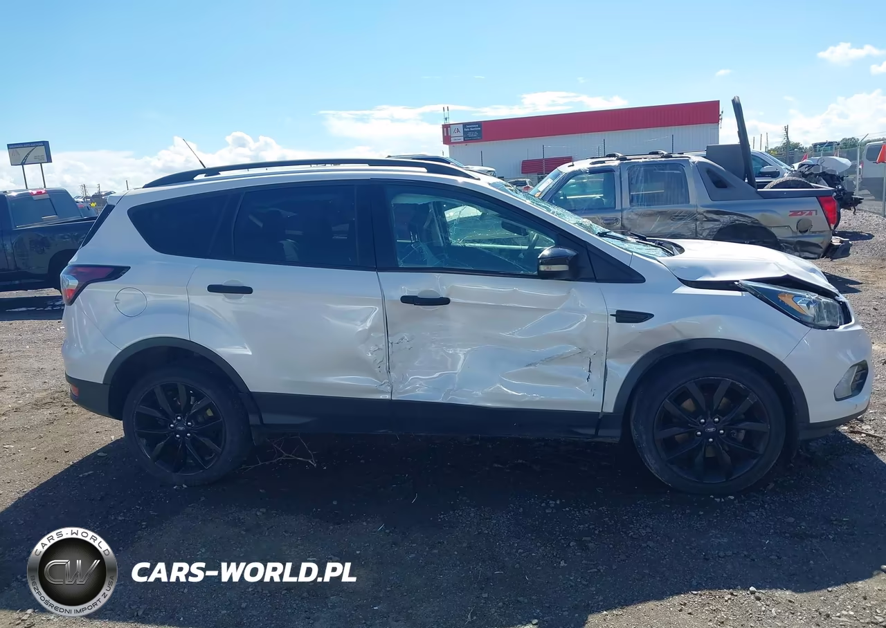 2018 Ford Escape Titanium VIN:1FMCU9J90JUB89533 - 12