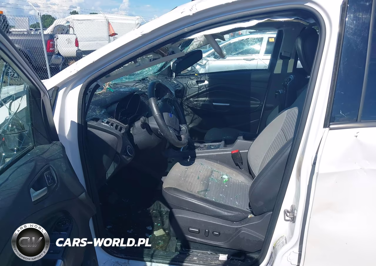 2018 Ford Escape Titanium VIN:1FMCU9J90JUB89533 - 16