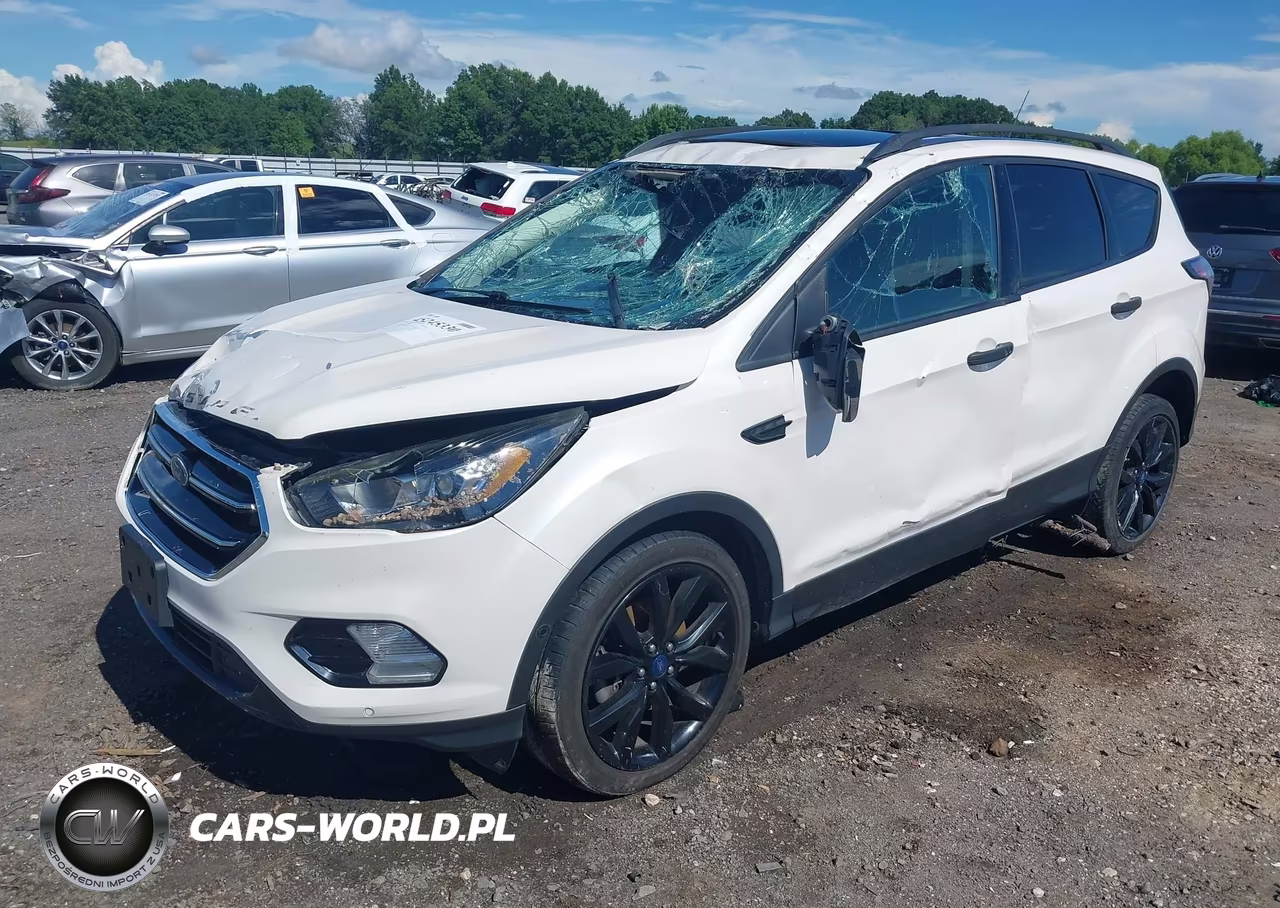 2018 Ford Escape Titanium VIN:1FMCU9J90JUB89533 - 2