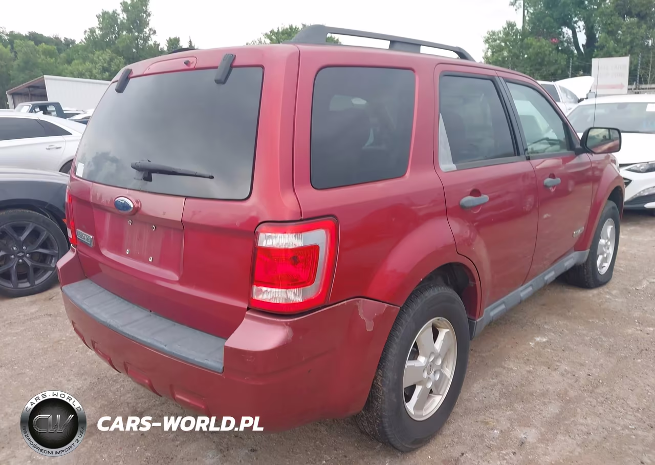 2008 Ford Escape Xlt VIN:1FMCU03Z18KC14051 - 4