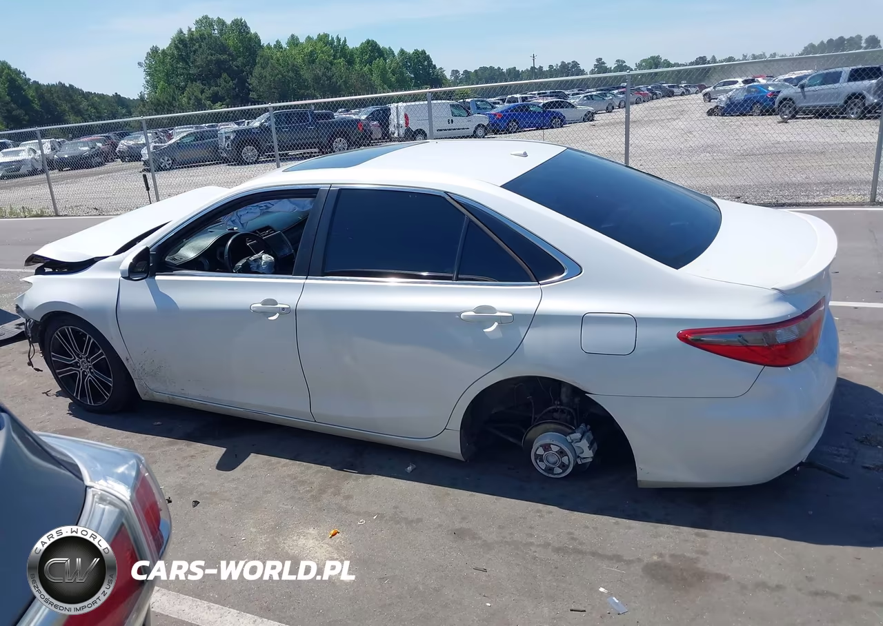 2016 Toyota Camry Se VIN:4T1BF1FK5GU164218 - 15