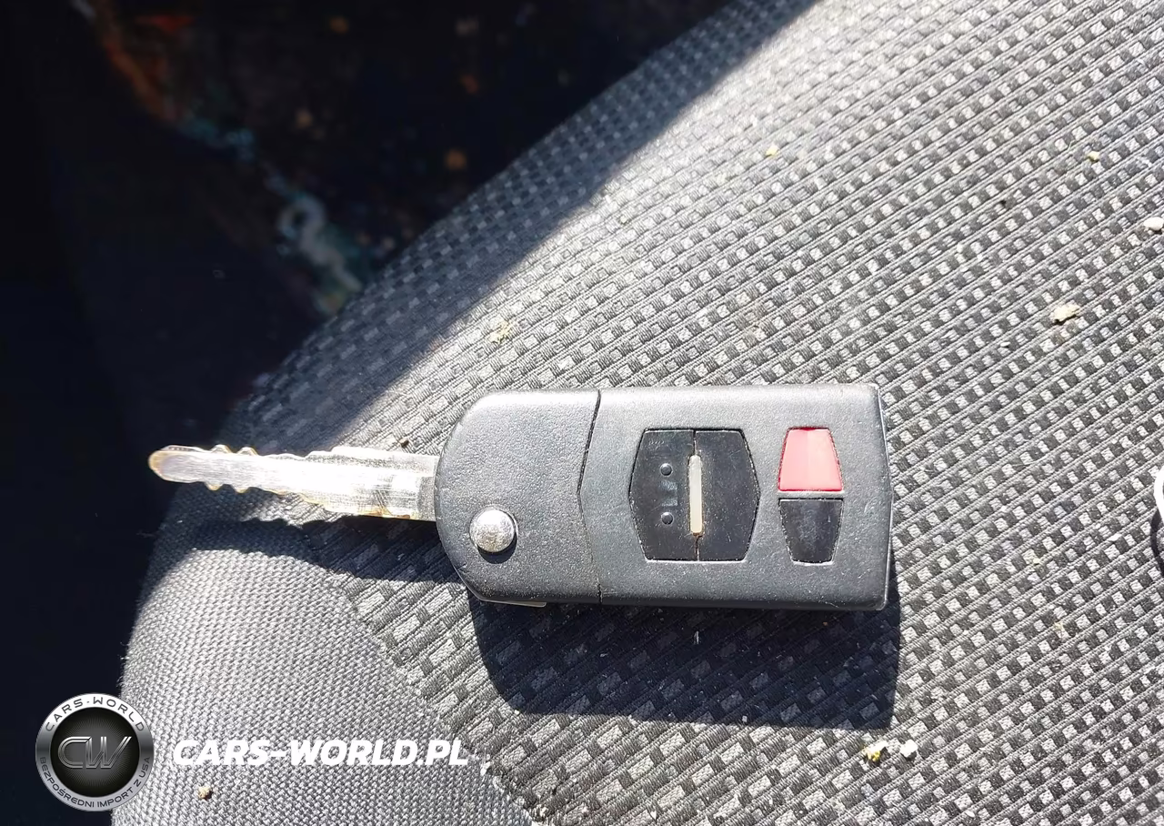 2012 Mazda Mazda3 I Sport VIN:JM1BL1UG1C1576501 - 11