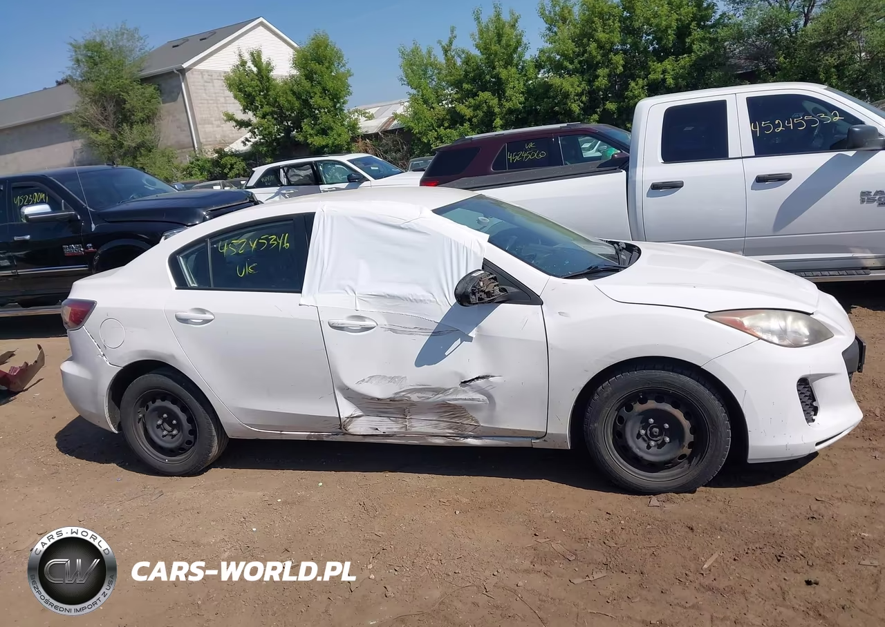 2012 Mazda Mazda3 I Sport VIN:JM1BL1UG1C1576501 - 13