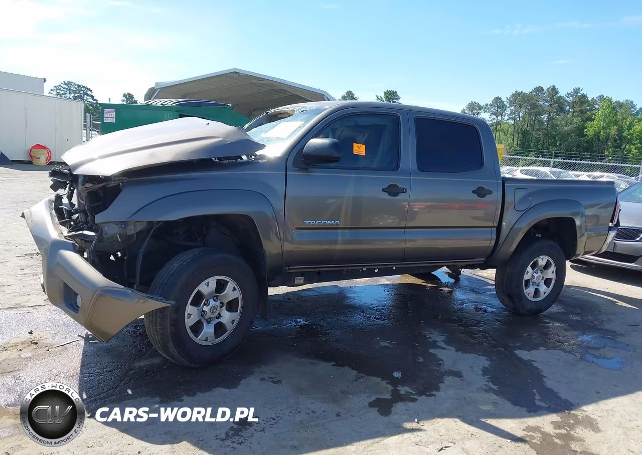 2015 Toyota Tacoma Prerunner V6 VIN:5TFJU4GN9FX083736 - 14