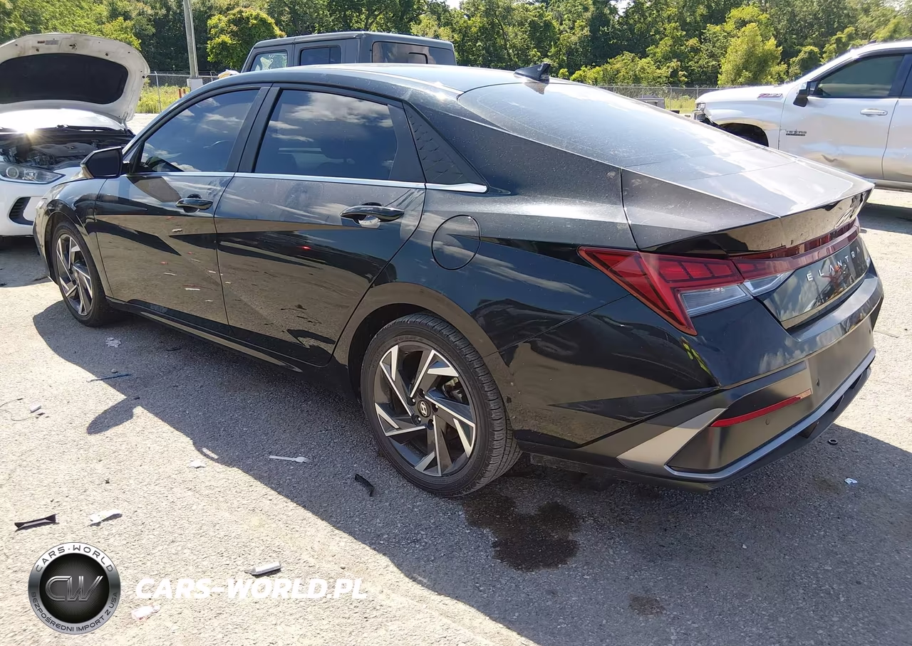 2024 Hyundai Elantra Limited VIN:KMHLP4DG2RU640154 - 3