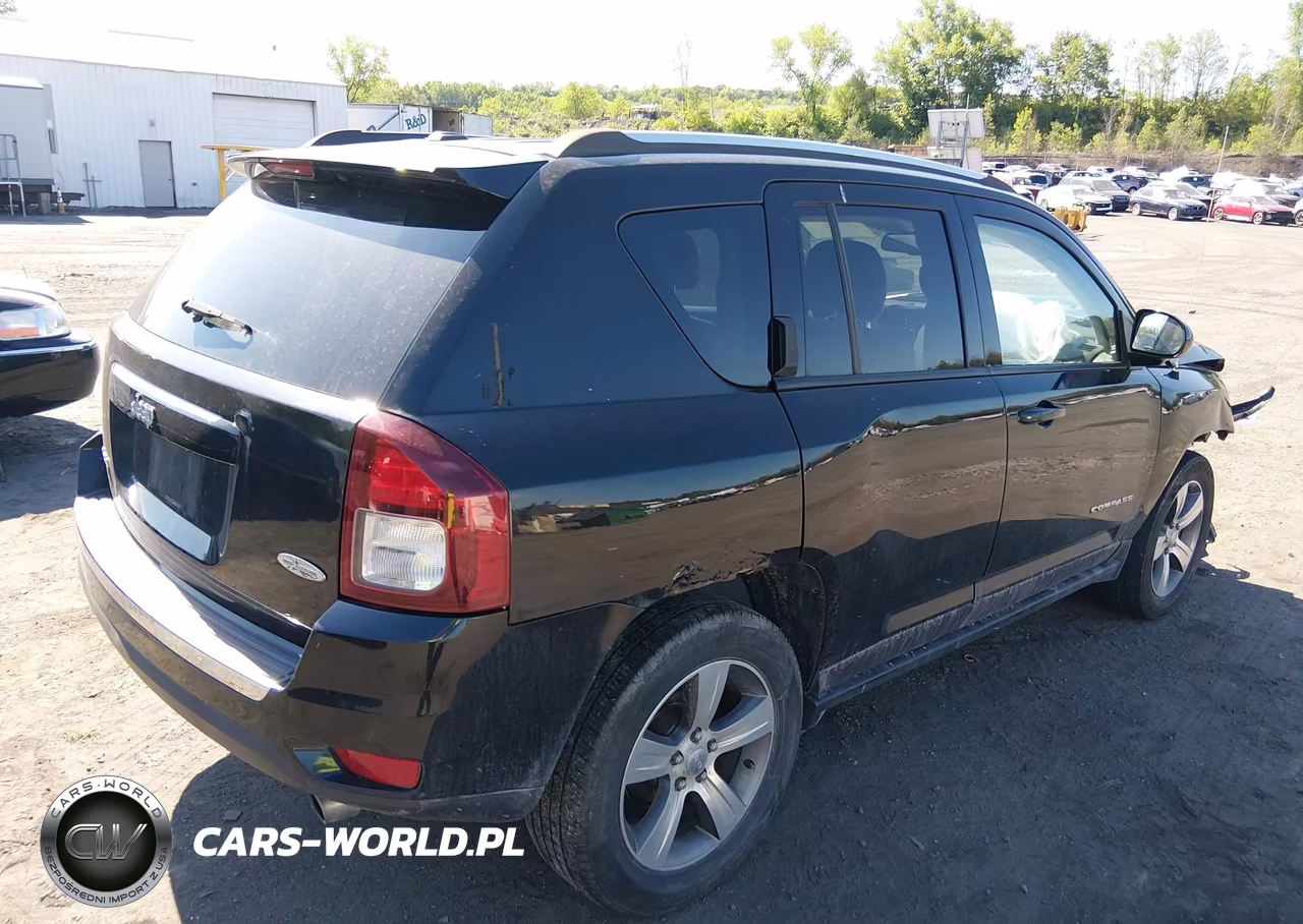 2017 Jeep Compass High Altitude 4X4 VIN:1C4NJDEB9HD167921 - 4