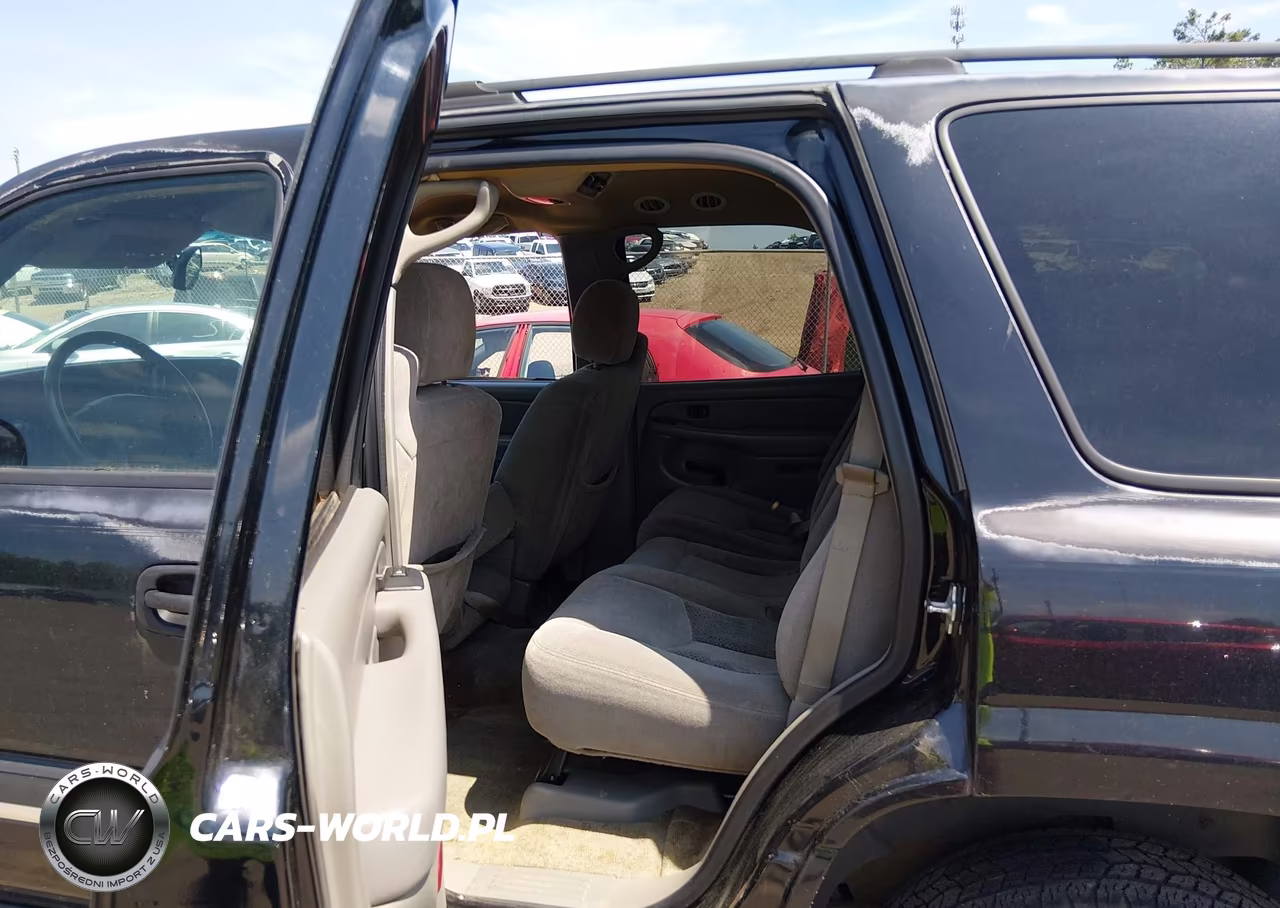 2004 Chevrolet Tahoe Ls VIN:1GNEC13V04J277328 - 8