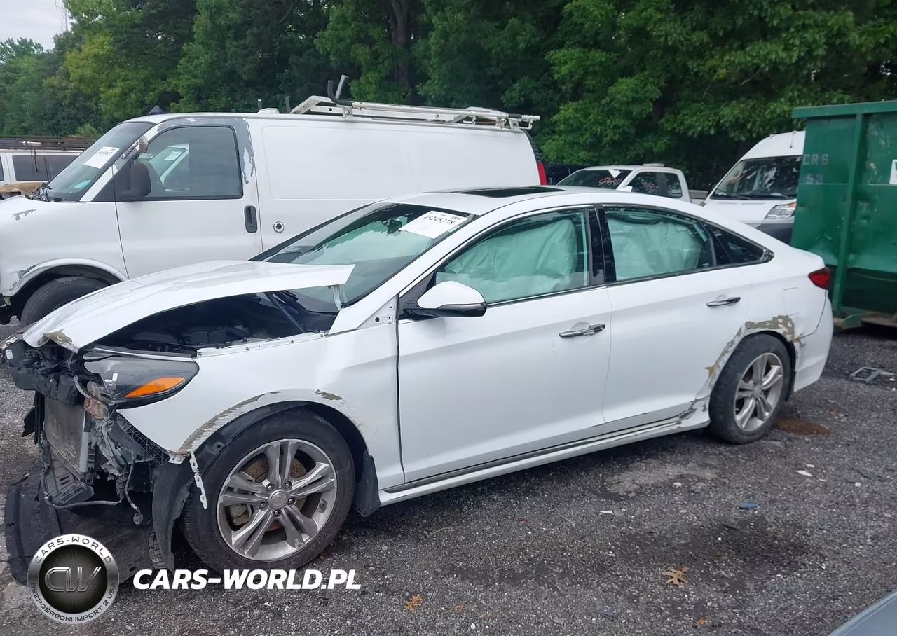 2018 Hyundai Sonata Sport+ VIN:5NPE34AF0JH721060 - 14