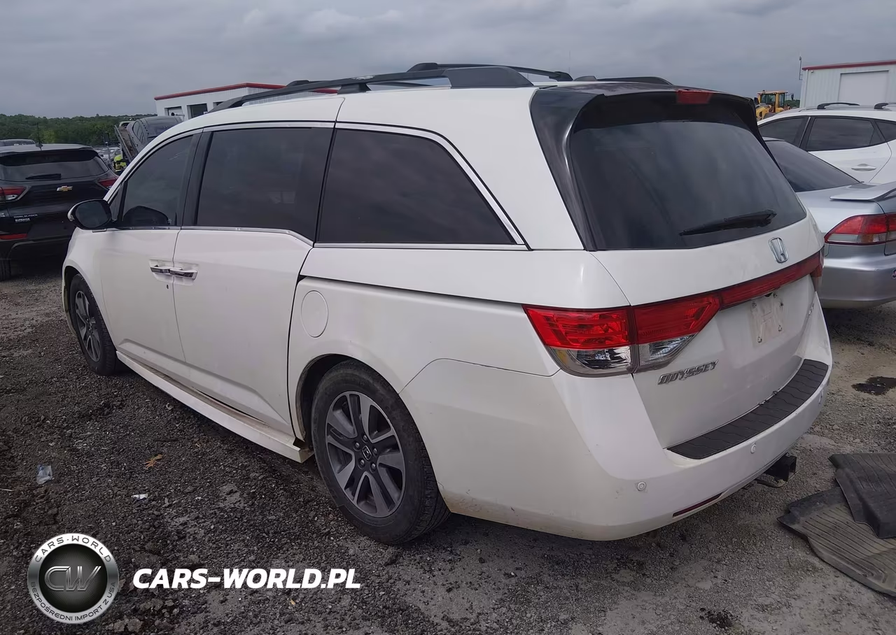 2014 Honda Odyssey Touring-Touring Elite VIN:5FNRL5H93EB032934 - 3