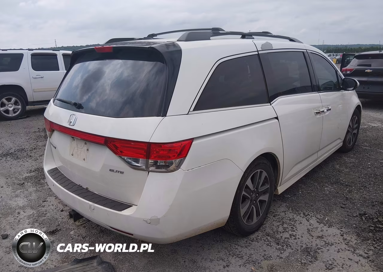 2014 Honda Odyssey Touring-Touring Elite VIN:5FNRL5H93EB032934 - 4