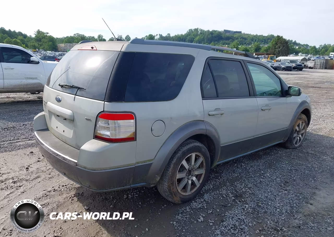 2008 Ford Taurus X Sel VIN:1FMDK02W98GA16161 - 4