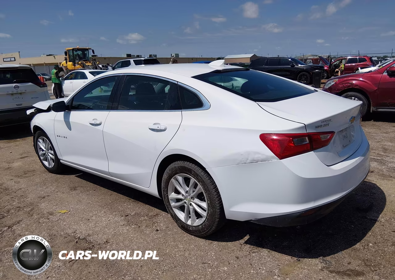 2018 Chevrolet Malibu Lt VIN:1G1ZD5ST6JF230584 - 3