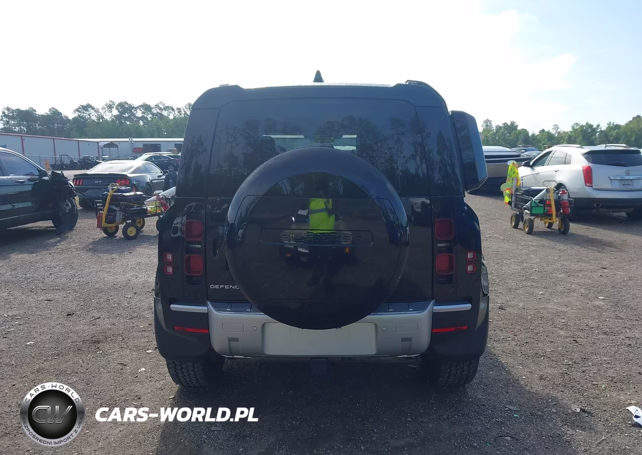 2025 Land Rover Defender 110 P300 VIN:SALEJ7EX9S2474658 - 16