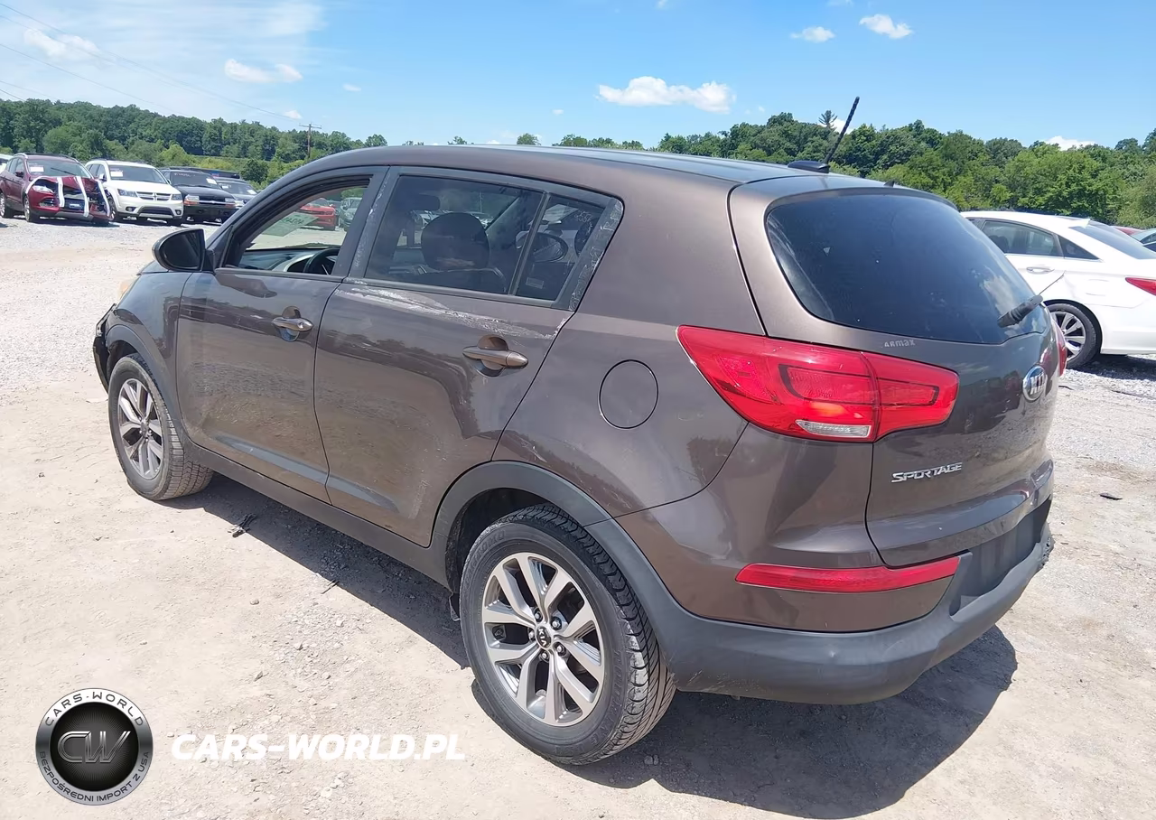 2015 Kia Sportage Lx VIN:KNDPB3AC2F7759915 - 3