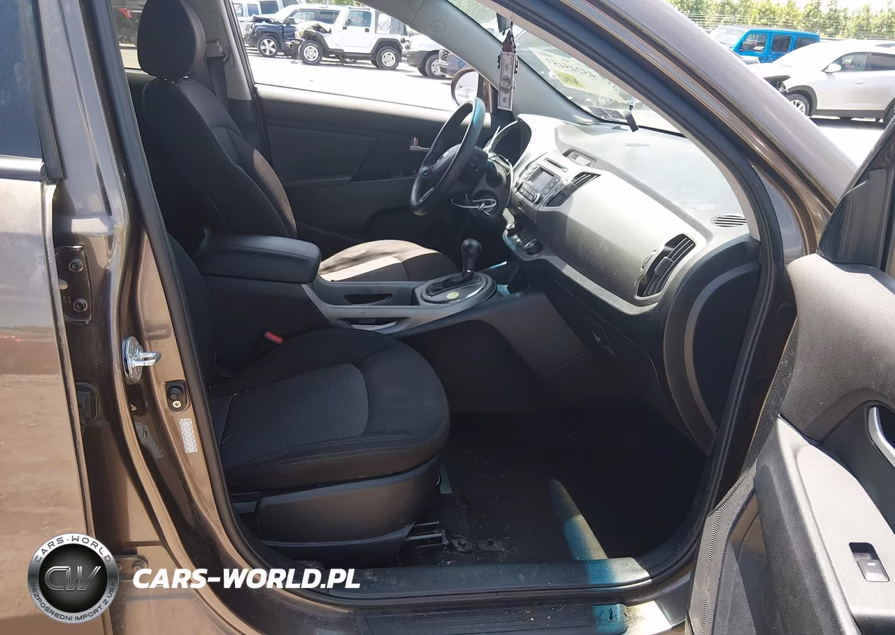 2015 Kia Sportage Lx VIN:KNDPB3AC2F7759915 - 5