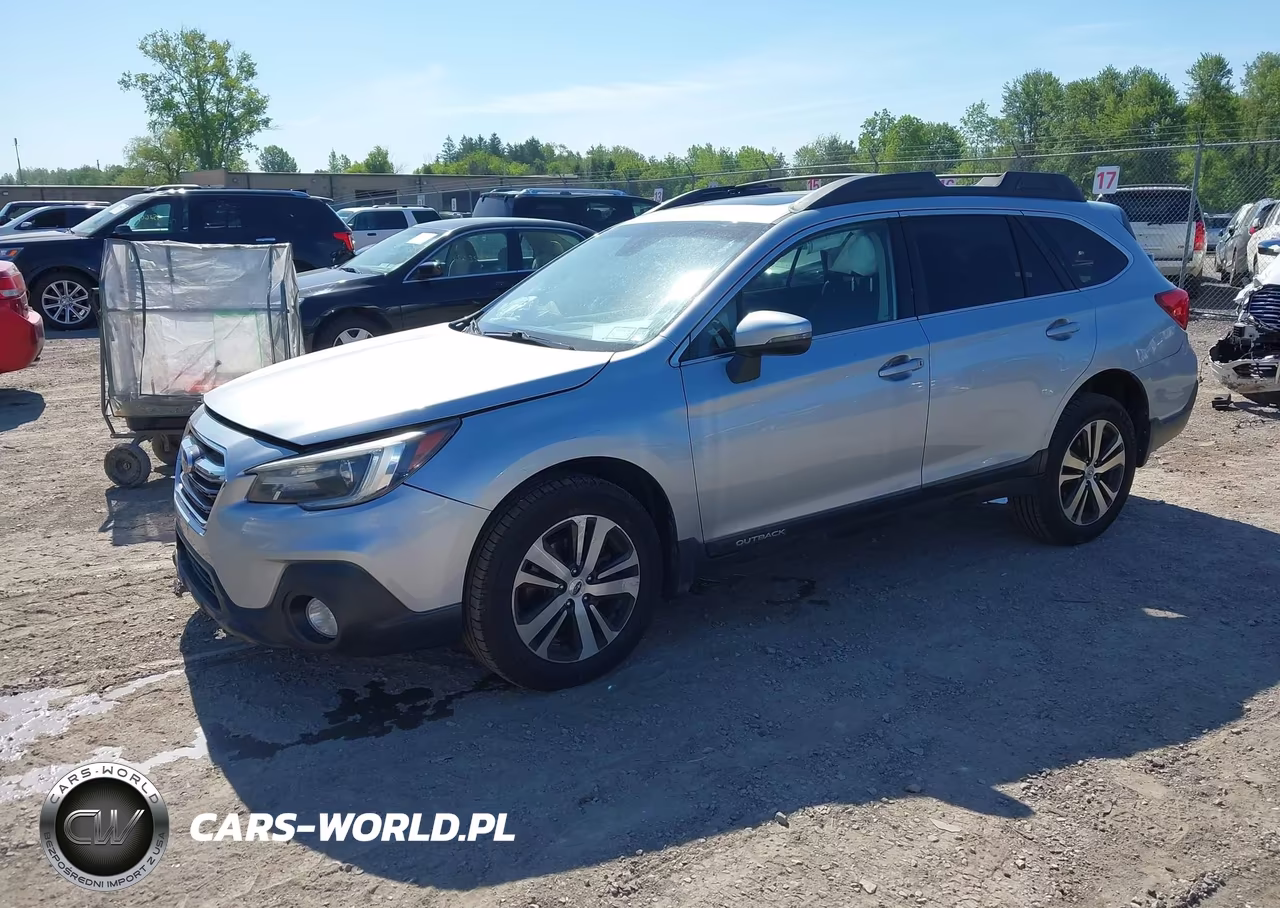 2019 Subaru Outback 3.6R Limited VIN:4S4BSENC9K3328579 - 2