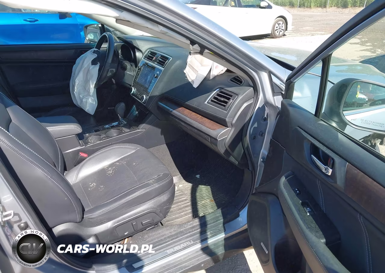 2019 Subaru Outback 3.6R Limited VIN:4S4BSENC9K3328579 - 5