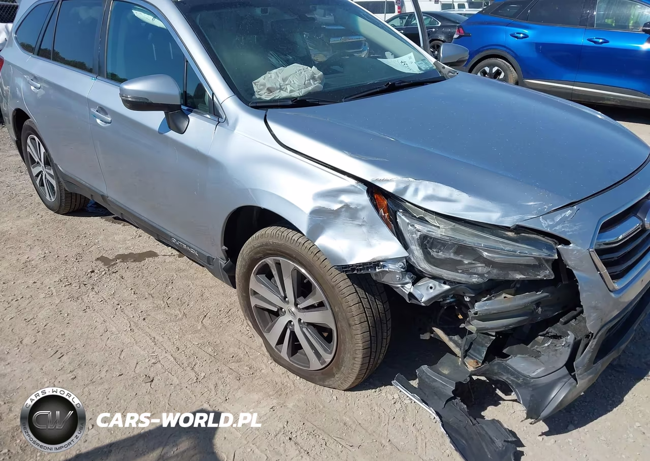 2019 Subaru Outback 3.6R Limited VIN:4S4BSENC9K3328579 - 6