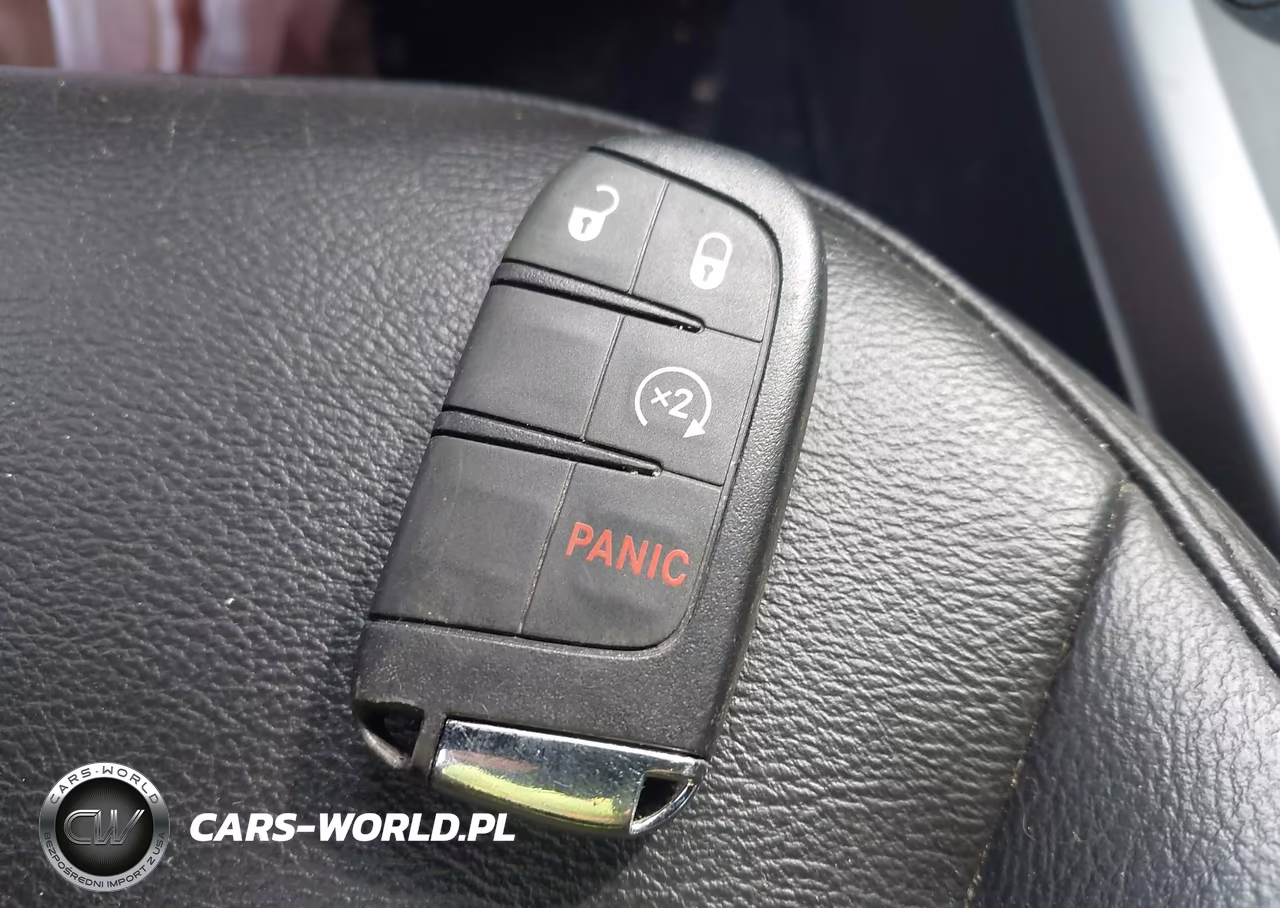 2018 Jeep Compass Latitude 4X4 VIN:3C4NJDBB3JT201629 - 11