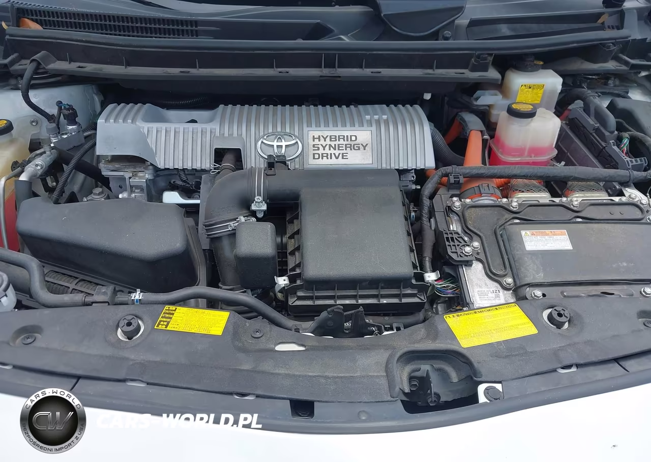 2014 Toyota Prius Three VIN:JTDKN3DUXE1754646 - 10