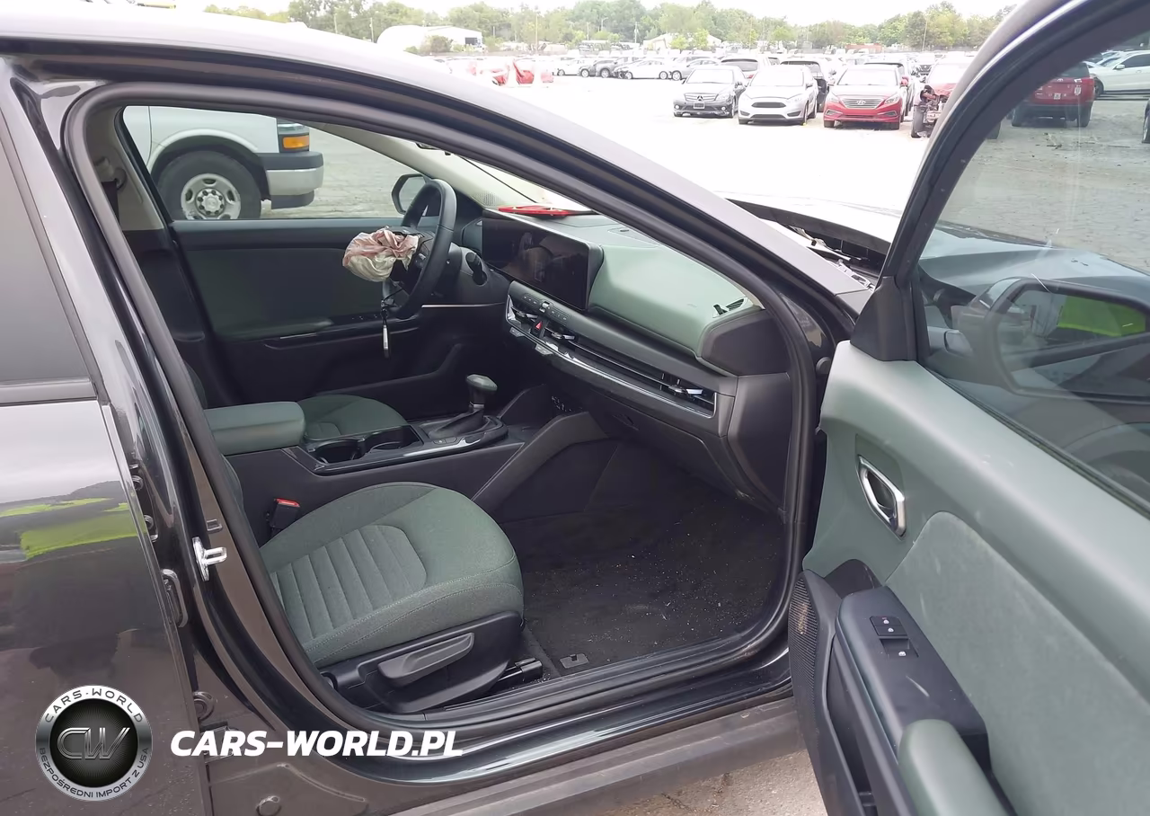 2025 Kia K4 Ex VIN:3KPFU4DE6SE128913 - 5