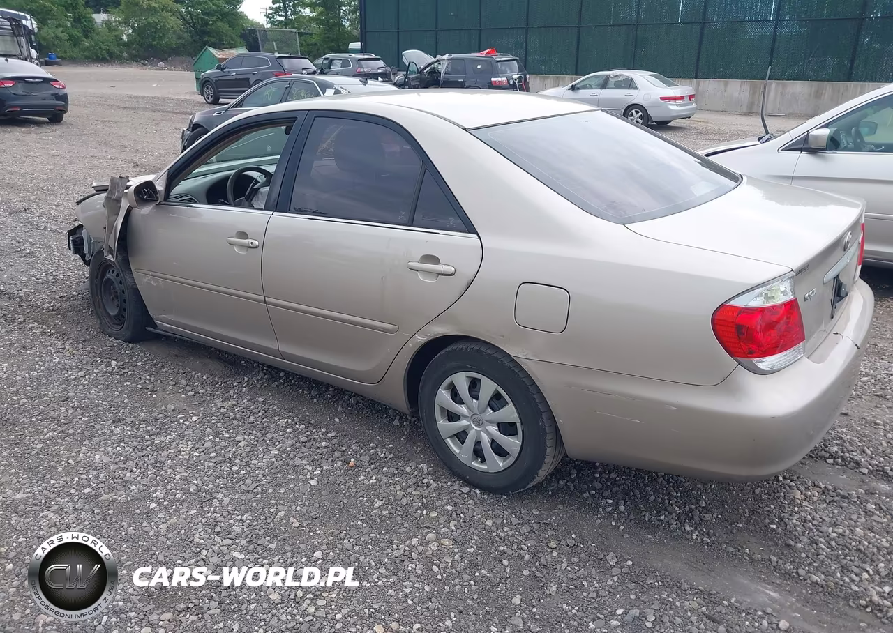 2006 Toyota Camry Le VIN:4T1BE30K56U717083 - 3