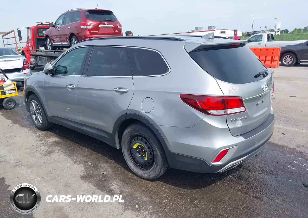 2017 Hyundai Santa Fe Se VIN:KM8SMDHF5HU255448 - 3