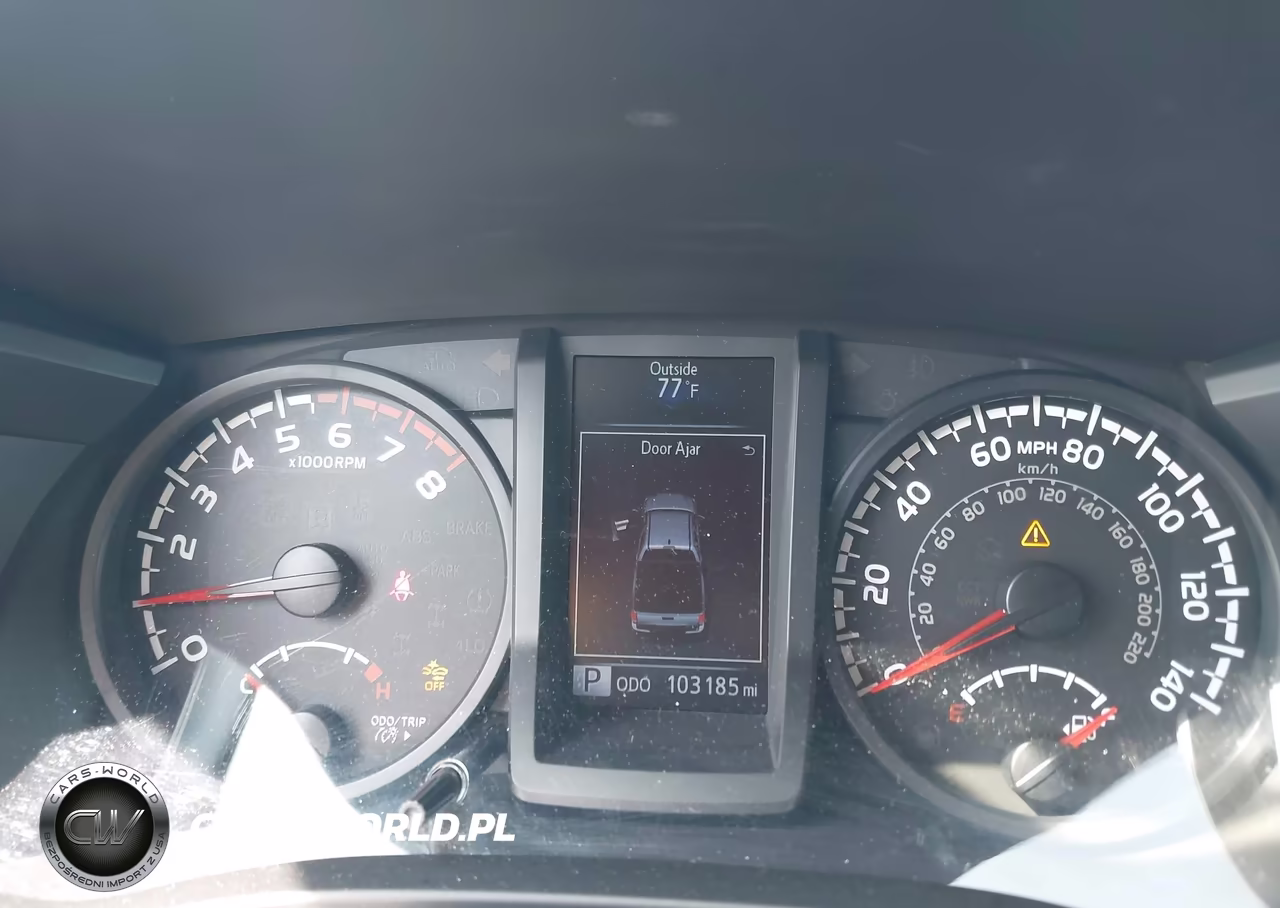 2019 Toyota Tacoma Sr VIN:5TFAX5GNXKX143594 - 7