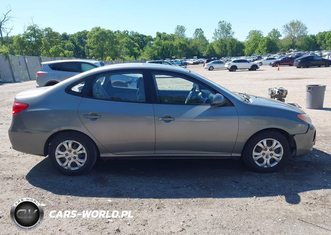 2010 Hyundai Elantra Gls VIN:KMHDU4AD1AU082163 - 13