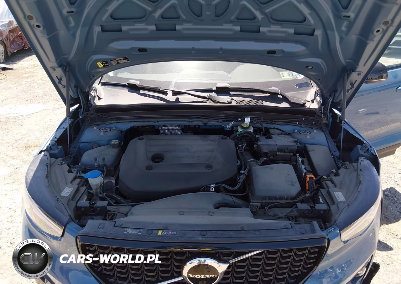2023 Volvo Xc40 B5 Plus Dark Theme VIN:YV4L12UW6P2989907 - 10