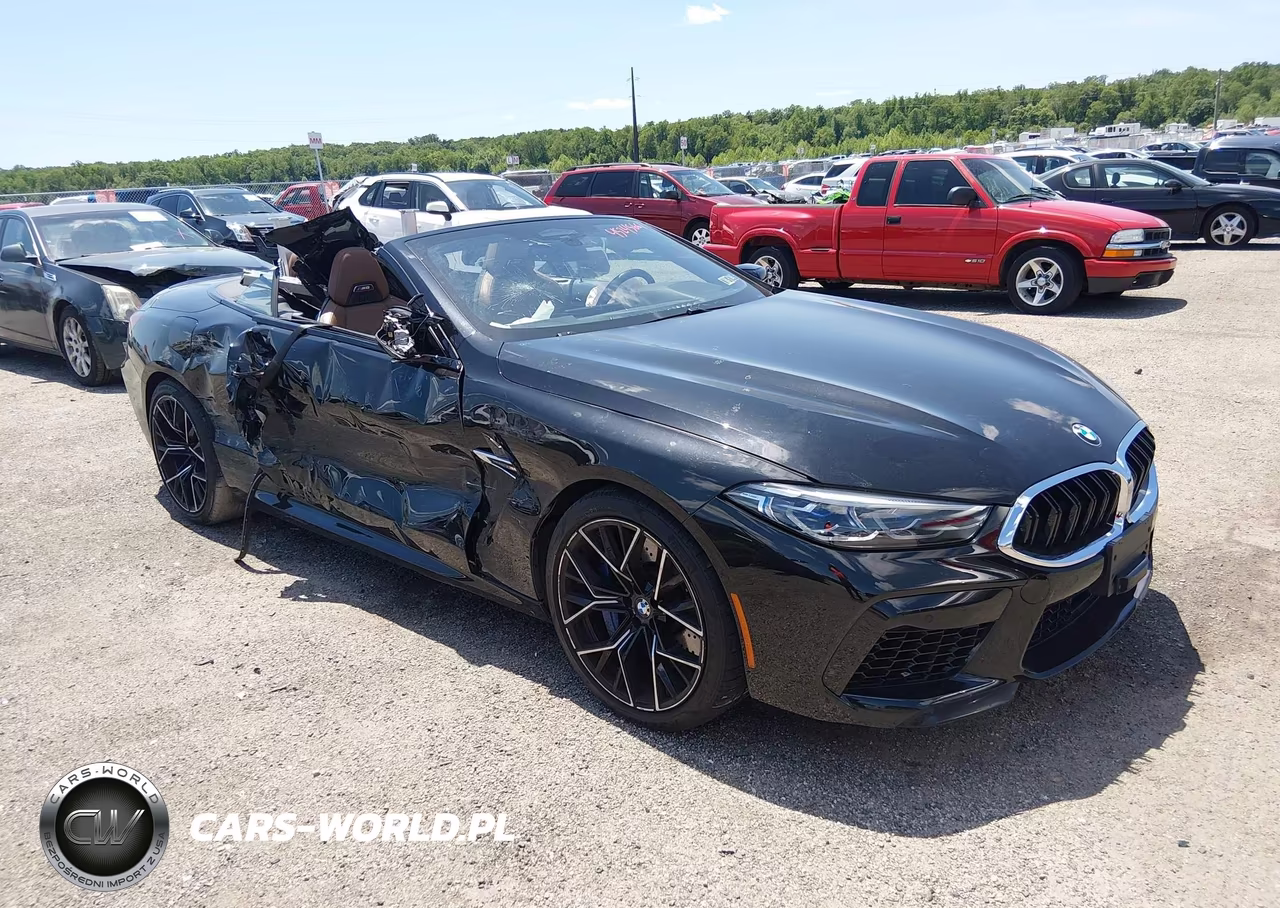 2020 BMW M8