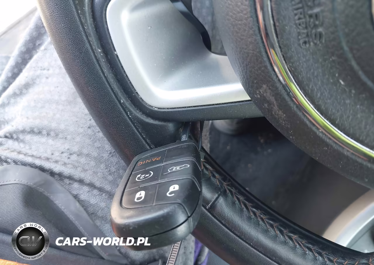 2019 Jeep Compass Latitude 4X4 VIN:3C4NJDBB9KT653456 - 11