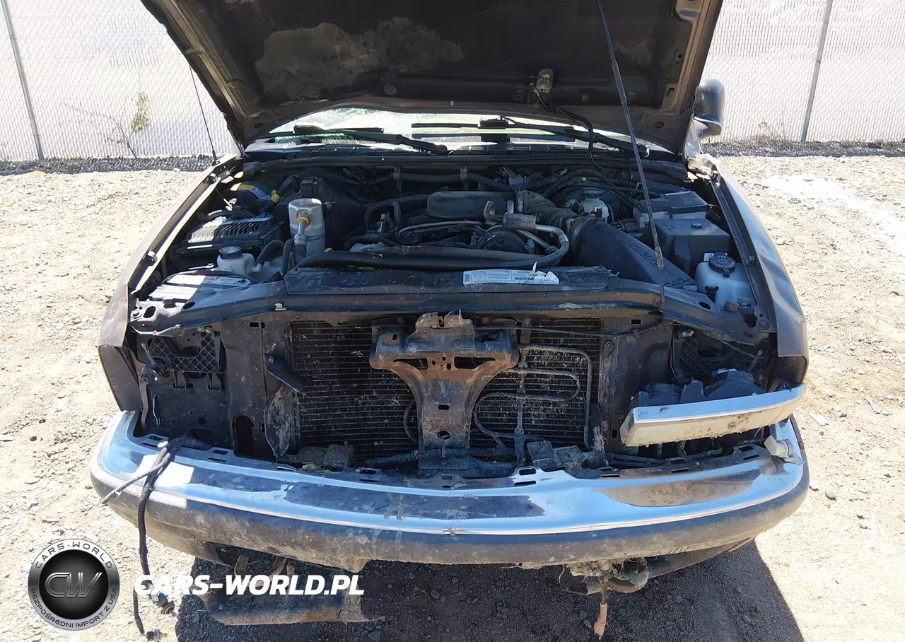 1998 Chevrolet Blazer Ls VIN:1GNDT13W0W2259977 - 10