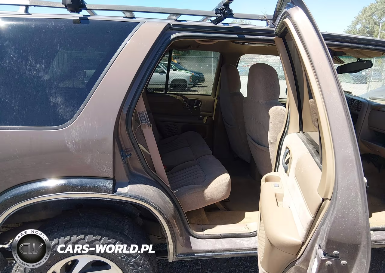 1998 Chevrolet Blazer Ls VIN:1GNDT13W0W2259977 - 8