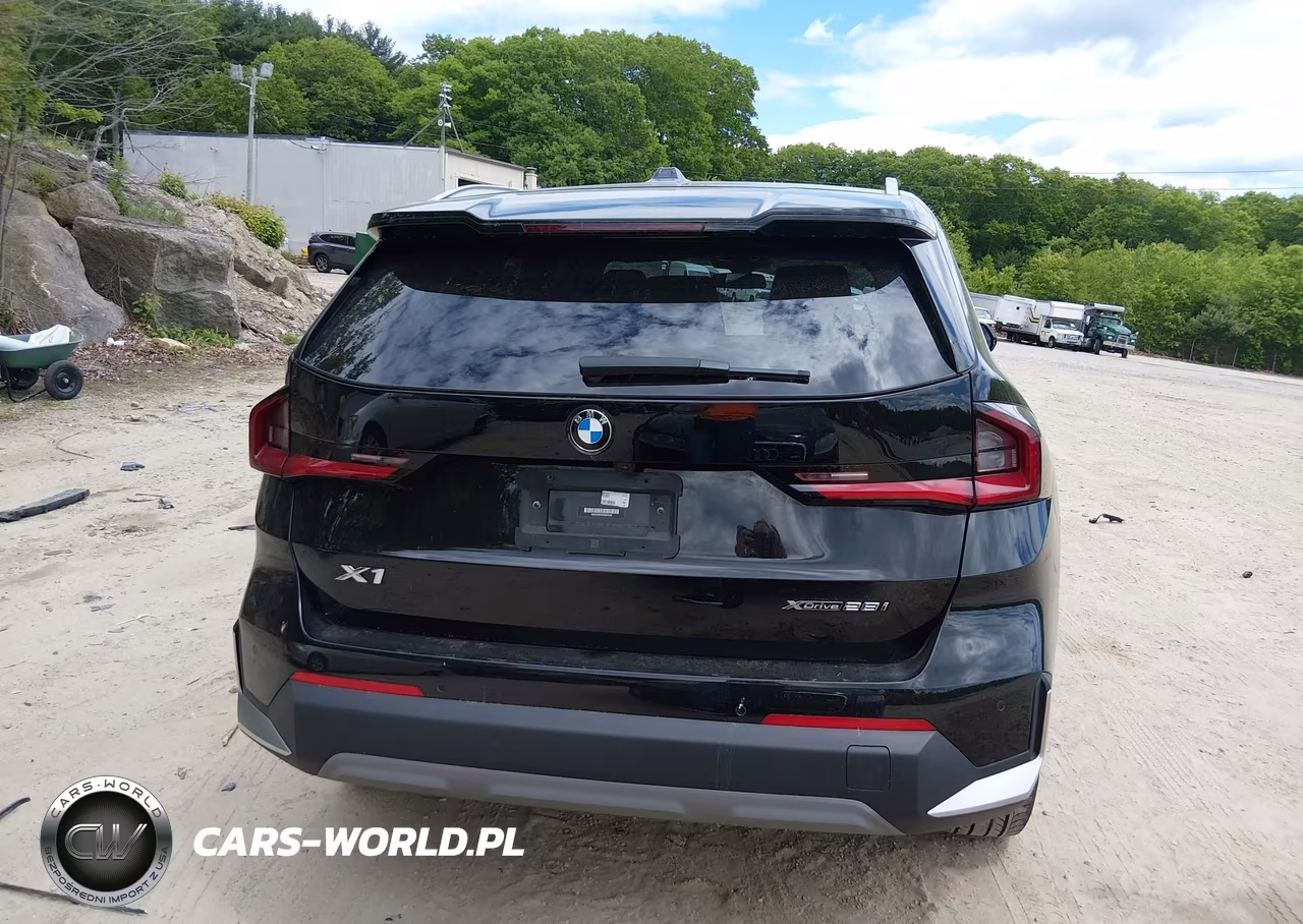 2023 BMW X1 xDrive28I VIN:WBX73EF01P5W47548 - 16