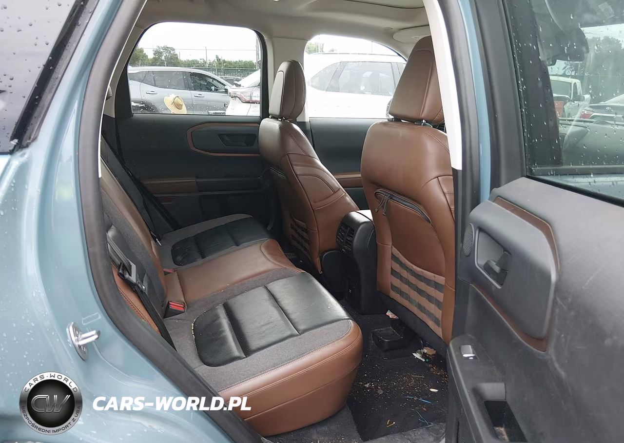 2021 Ford Bronco Sport Outer Banks VIN:3FMCR9C67MRA00568 - 8