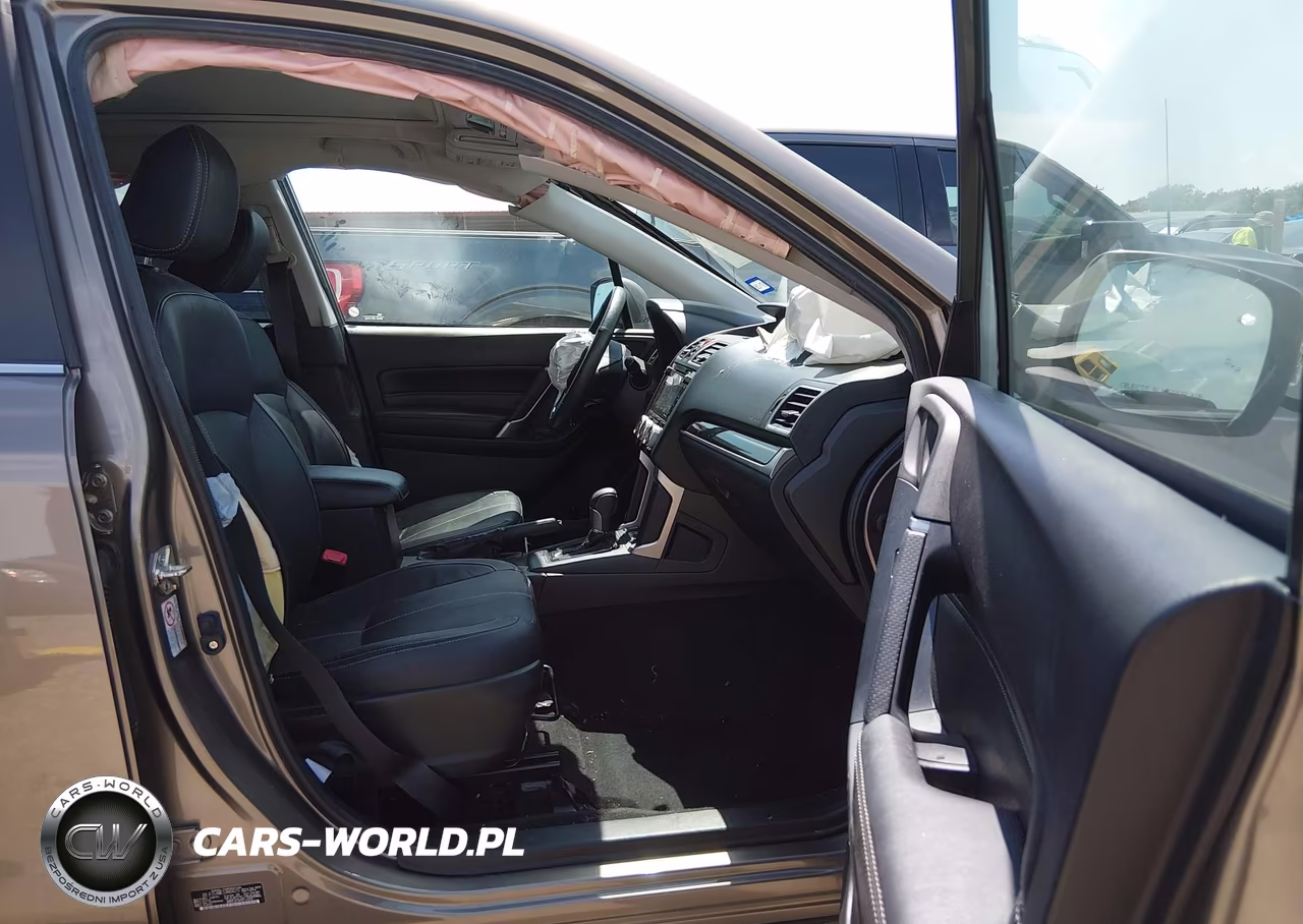2018 Subaru Forester 2.5I Touring VIN:JF2SJAWC3JH604272 - 5