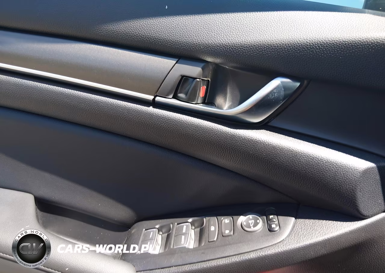 2019 Honda Accord Lx VIN:1HGCV1F12KA106016 - 19