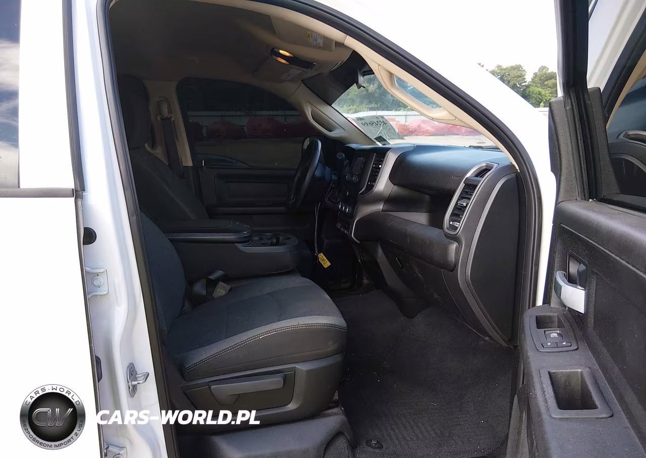 2019 Ram 2500 Tradesman 4X4 6'4 Box VIN:3C6UR5CL7KG514735 - 5