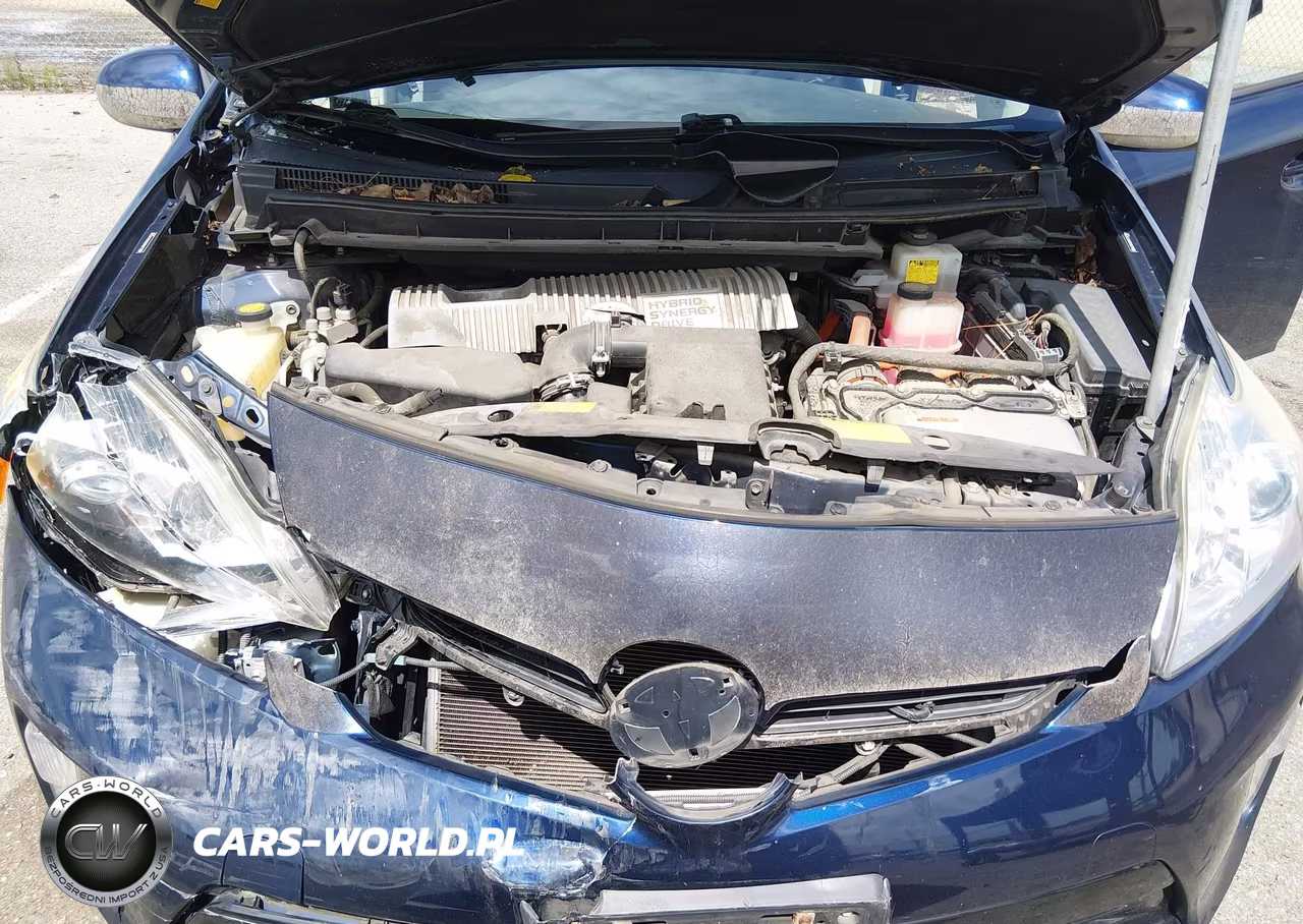 2012 Toyota Prius Three VIN:JTDKN3DU8C1547444 - 10
